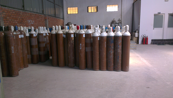 Khí Helium tinh khiết
